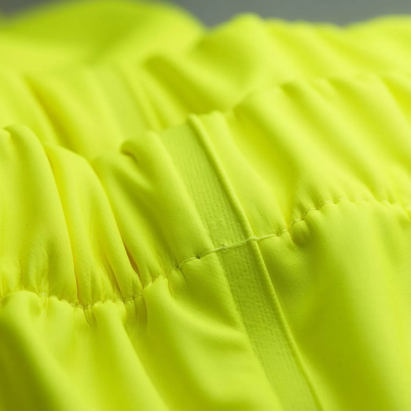 hivis_waterproof_overtrousers_2.webp New VELTUFF Hi-Vis Waterproof Overtrousers
