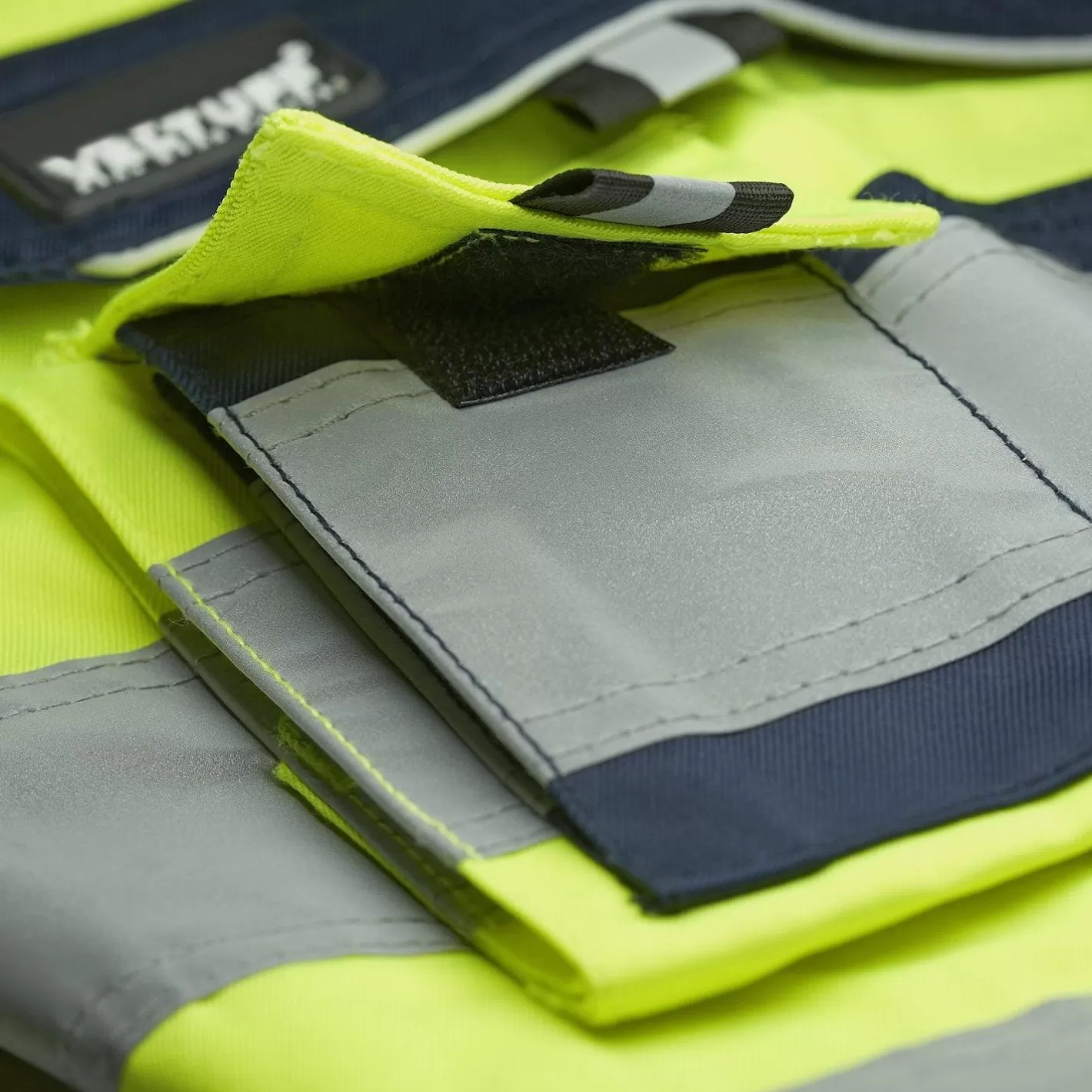 reflex_hivis_shorts_4.webp Discount VELTUFF Reflex Hi-Vis Shorts